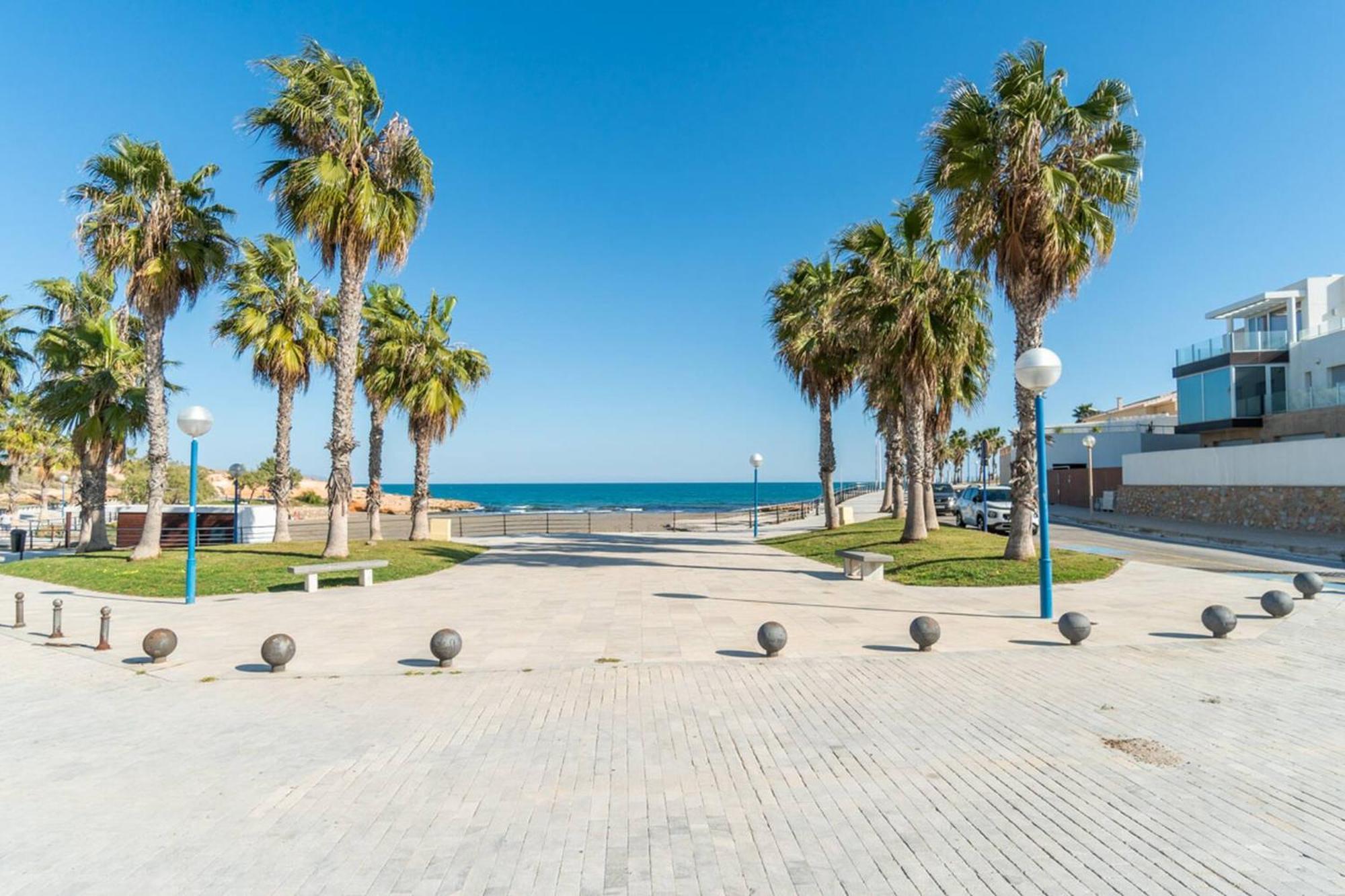 Cb Living - 2 Bedroom Beach Condo, Playa Flamenca Orihuela Eksteriør bilde